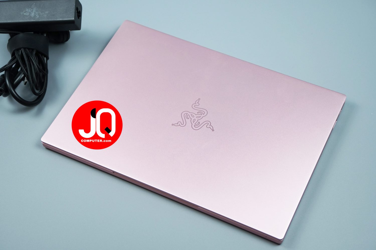 Razer Blade Stealth (Pink Edition) - Image 2