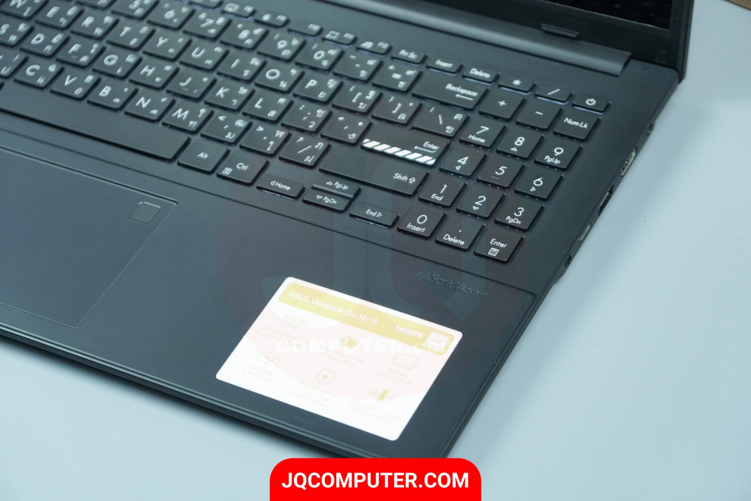 Asus VivoBook Go 15 (OLED) - Image 4