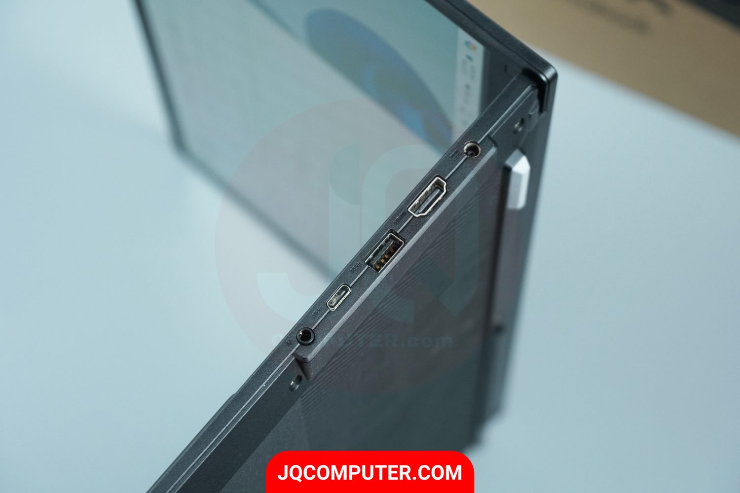 Asus VivoBook Go 15 (OLED) - Image 15