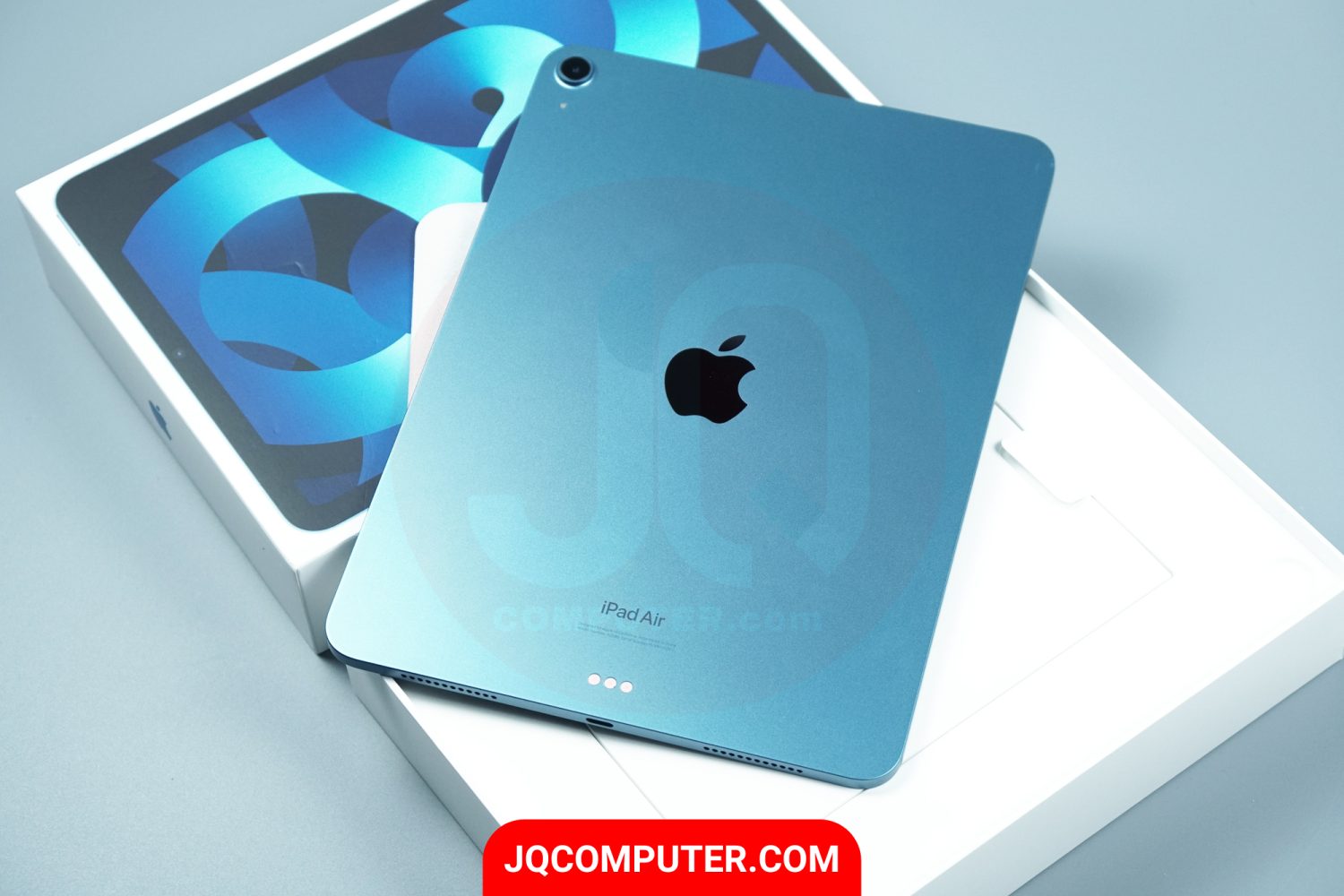 iPad Air 5 WiFi - Image 2