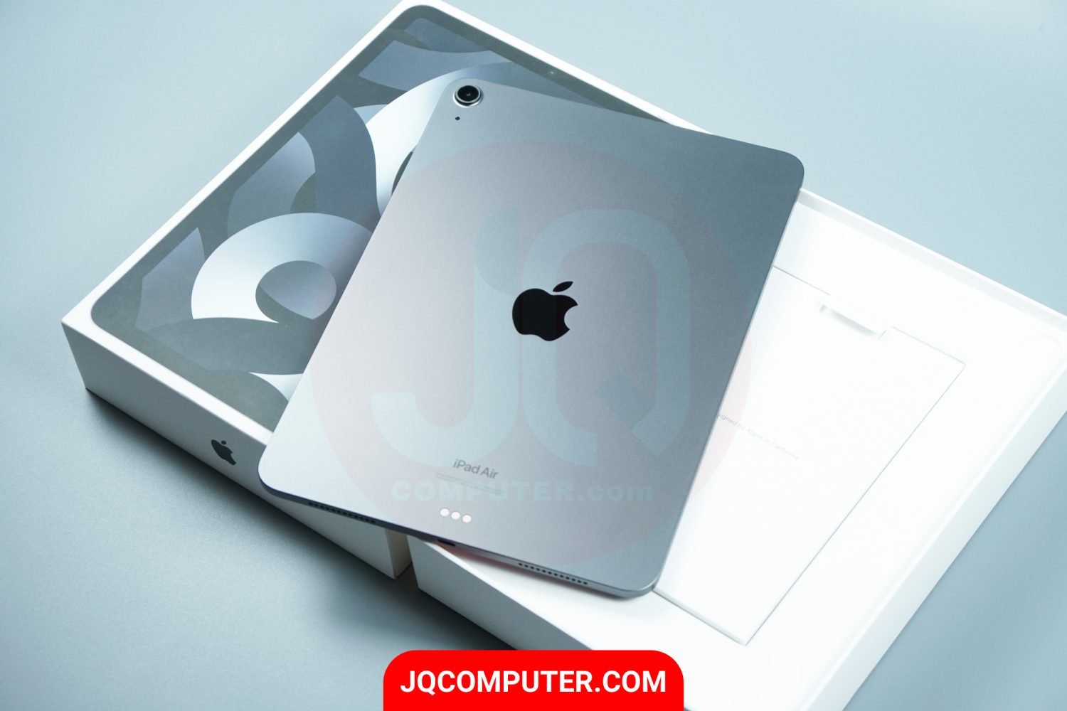 iPad Air 5 WiFi - Image 2