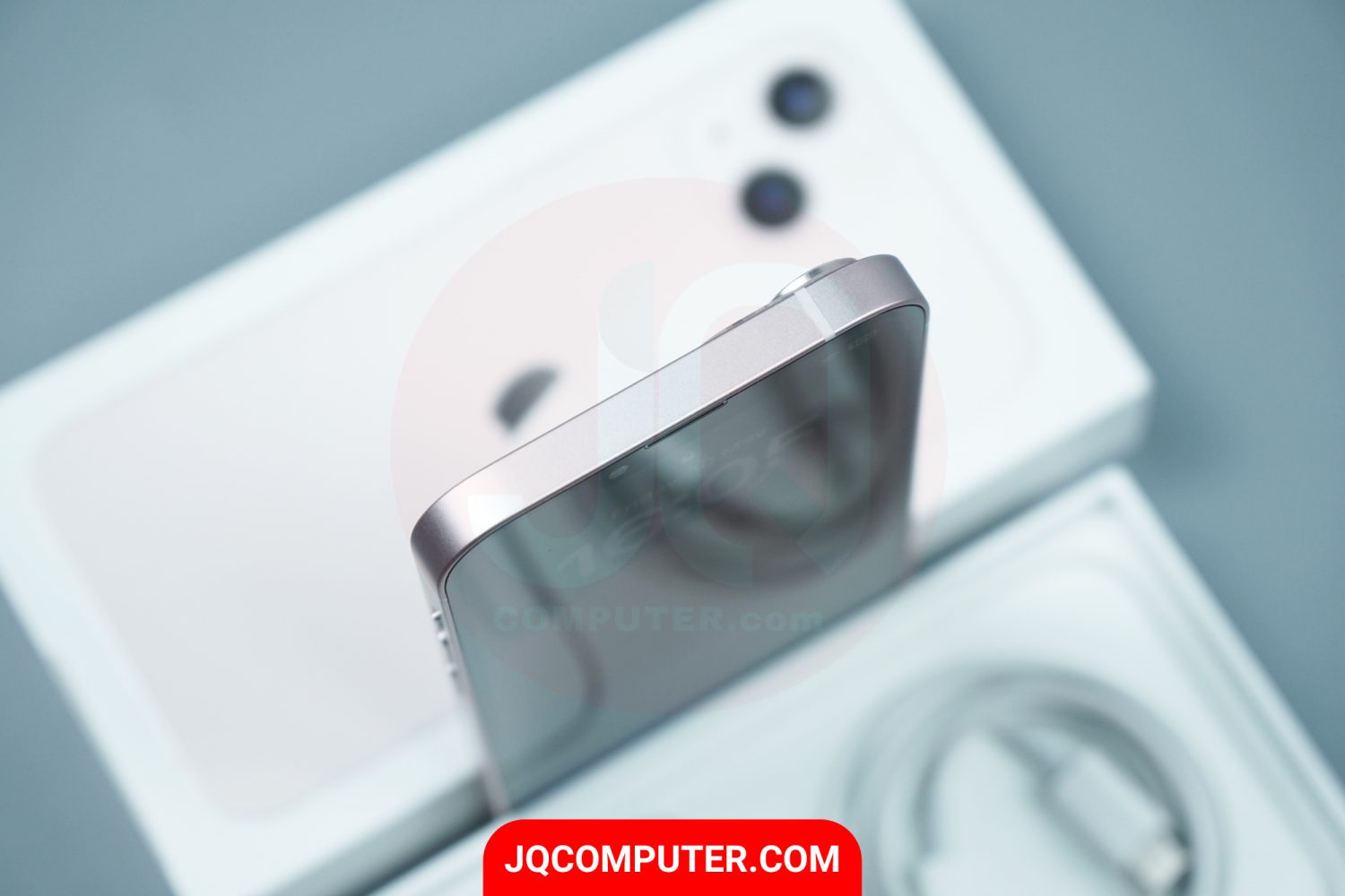 iPhone 13 - Image 6