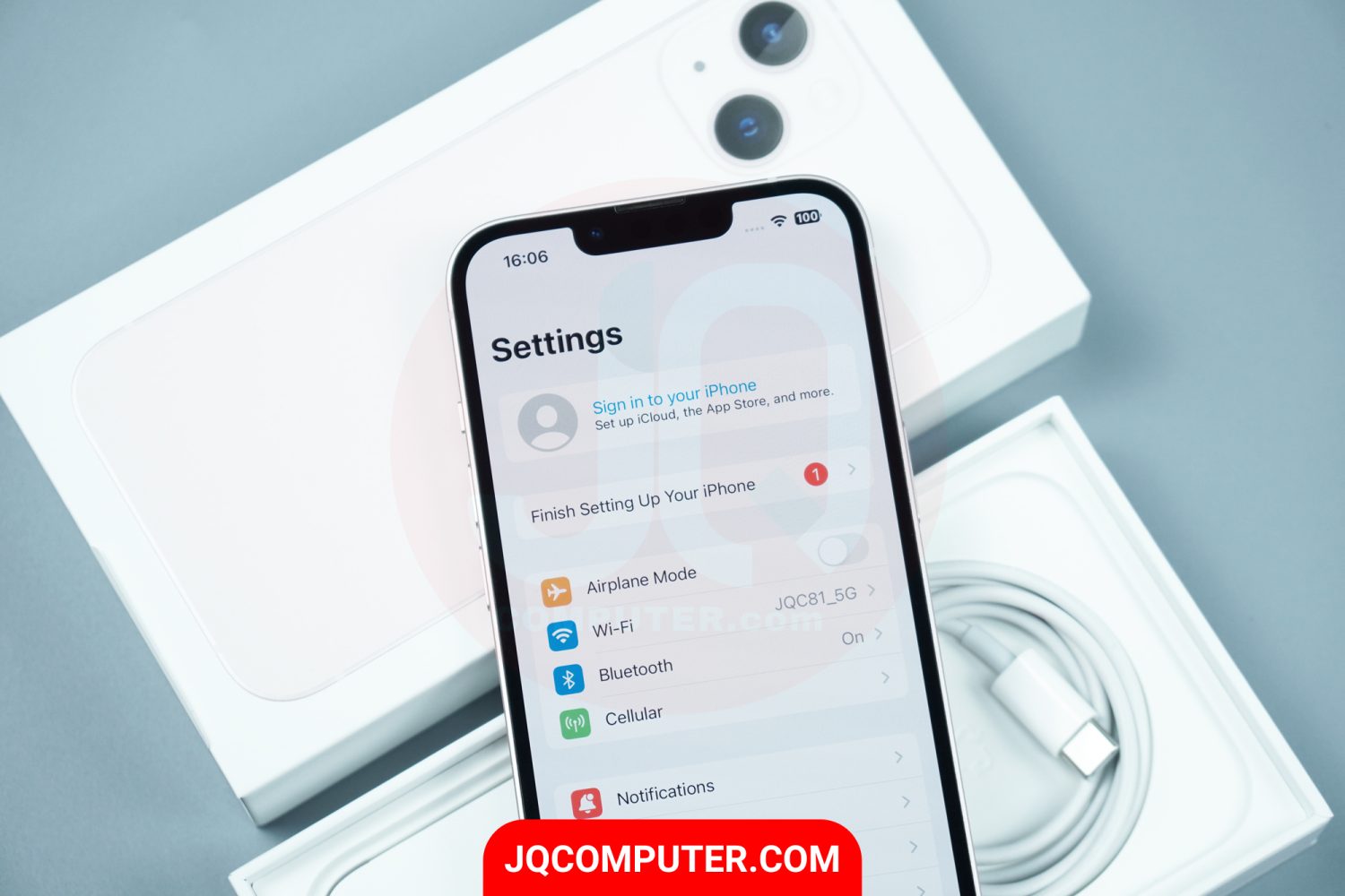 iPhone 13 - Image 10