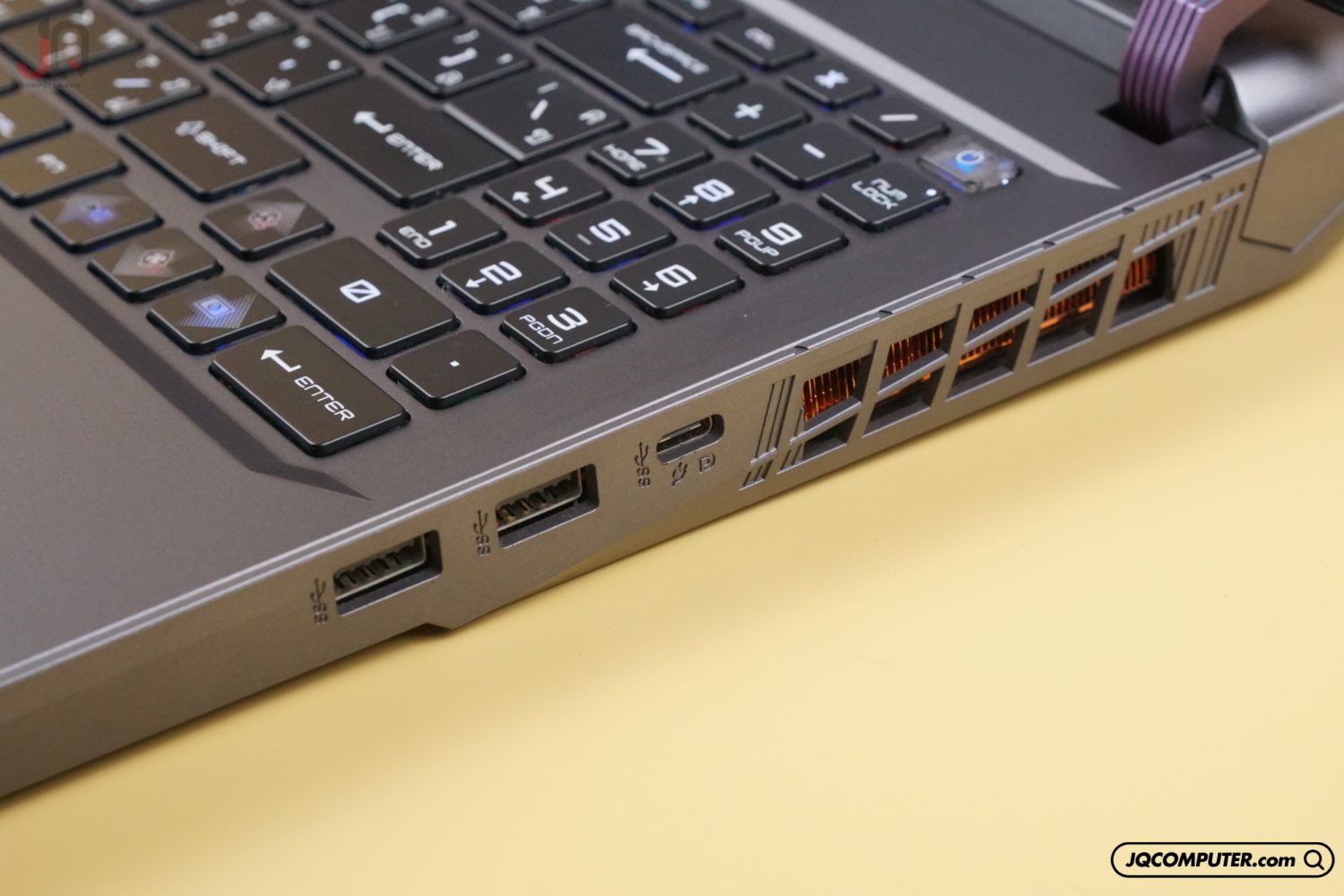 MSI Vector GP68HX - Image 15