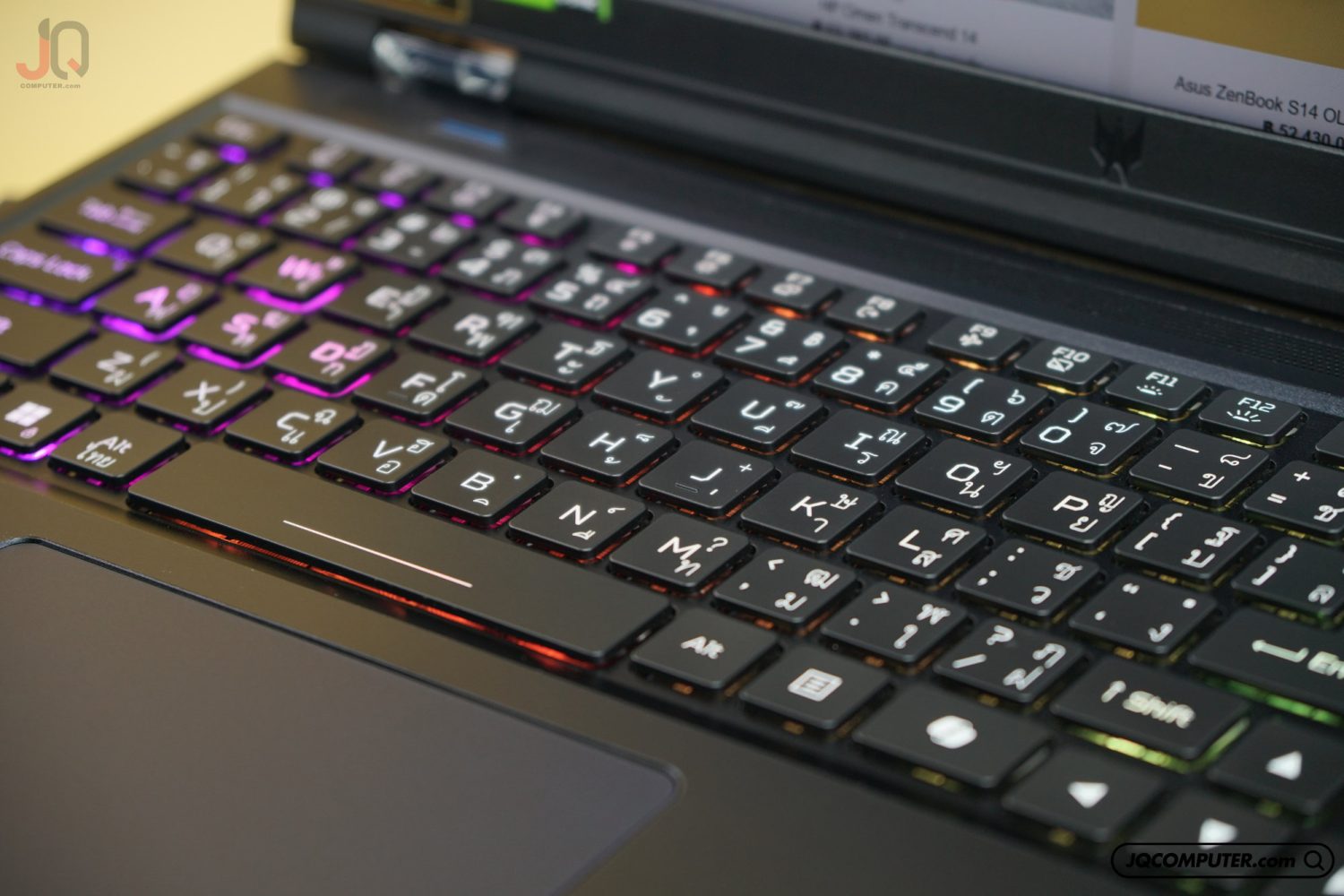 Acer Predator Helios 16  (PH16-72-92WW) - Image 5