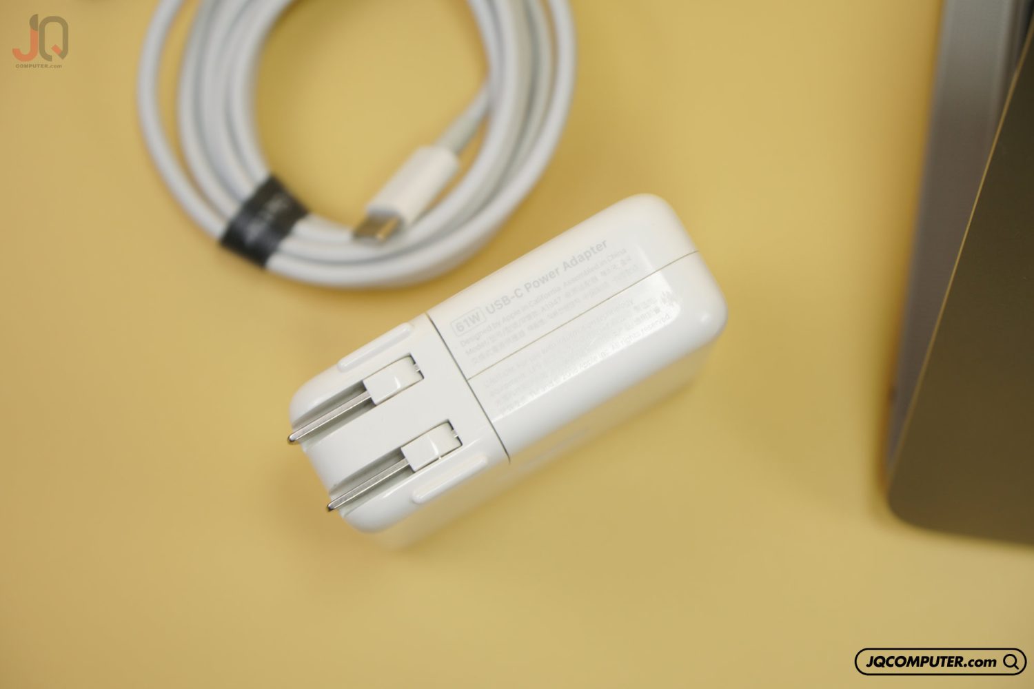 MacBook Pro 13" Apple M1 - Image 16