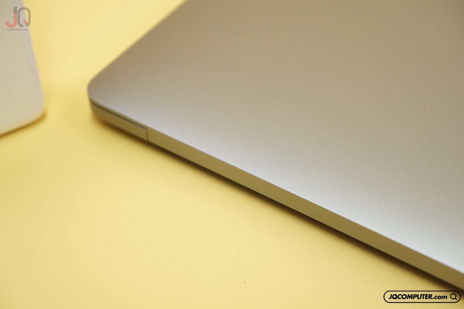 MacBook Pro 13" Apple M1 - Image 13