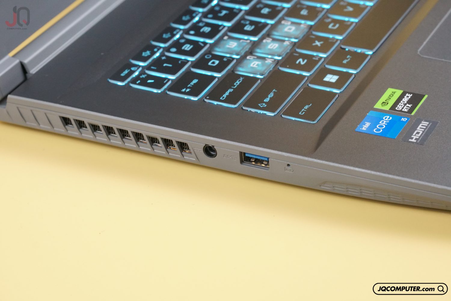 MSI Thin 15 - Image 14