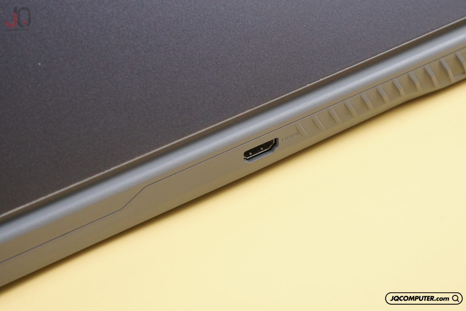 MSI Thin 15 - Image 18