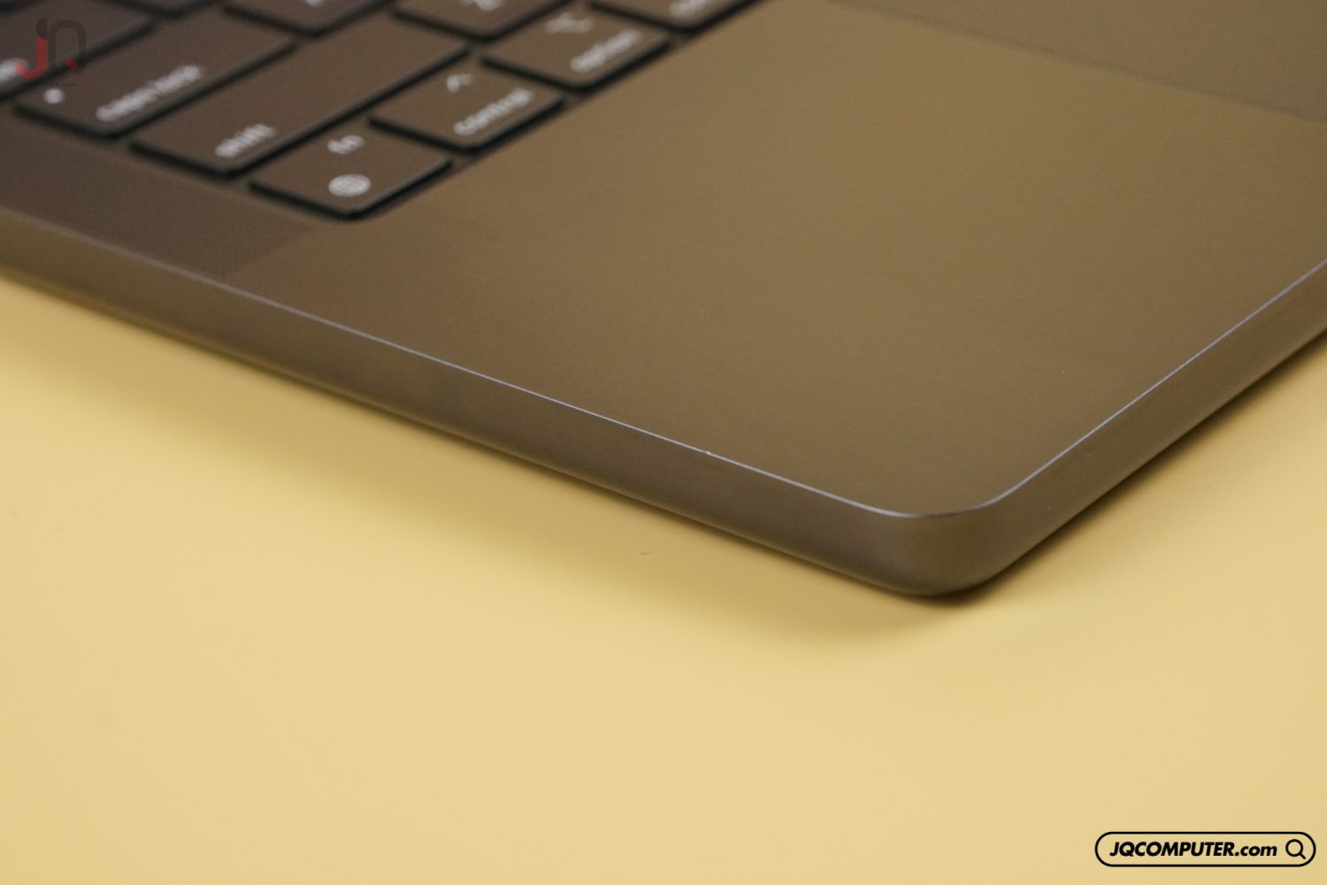 MacBook Pro 14 Apple M3 Max - Image 11