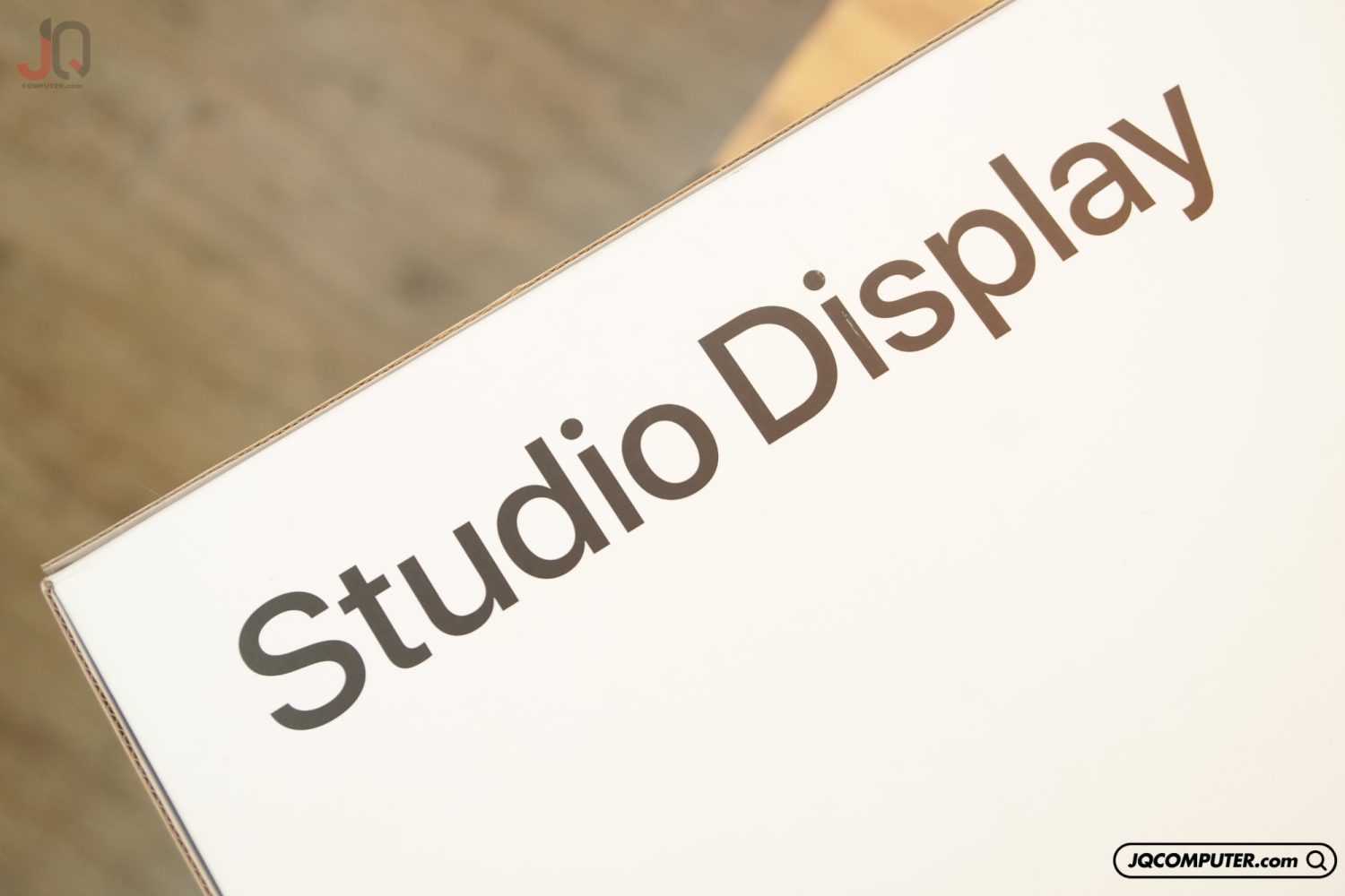 Apple Studio Display (Nano-Texture glass) - Image 10