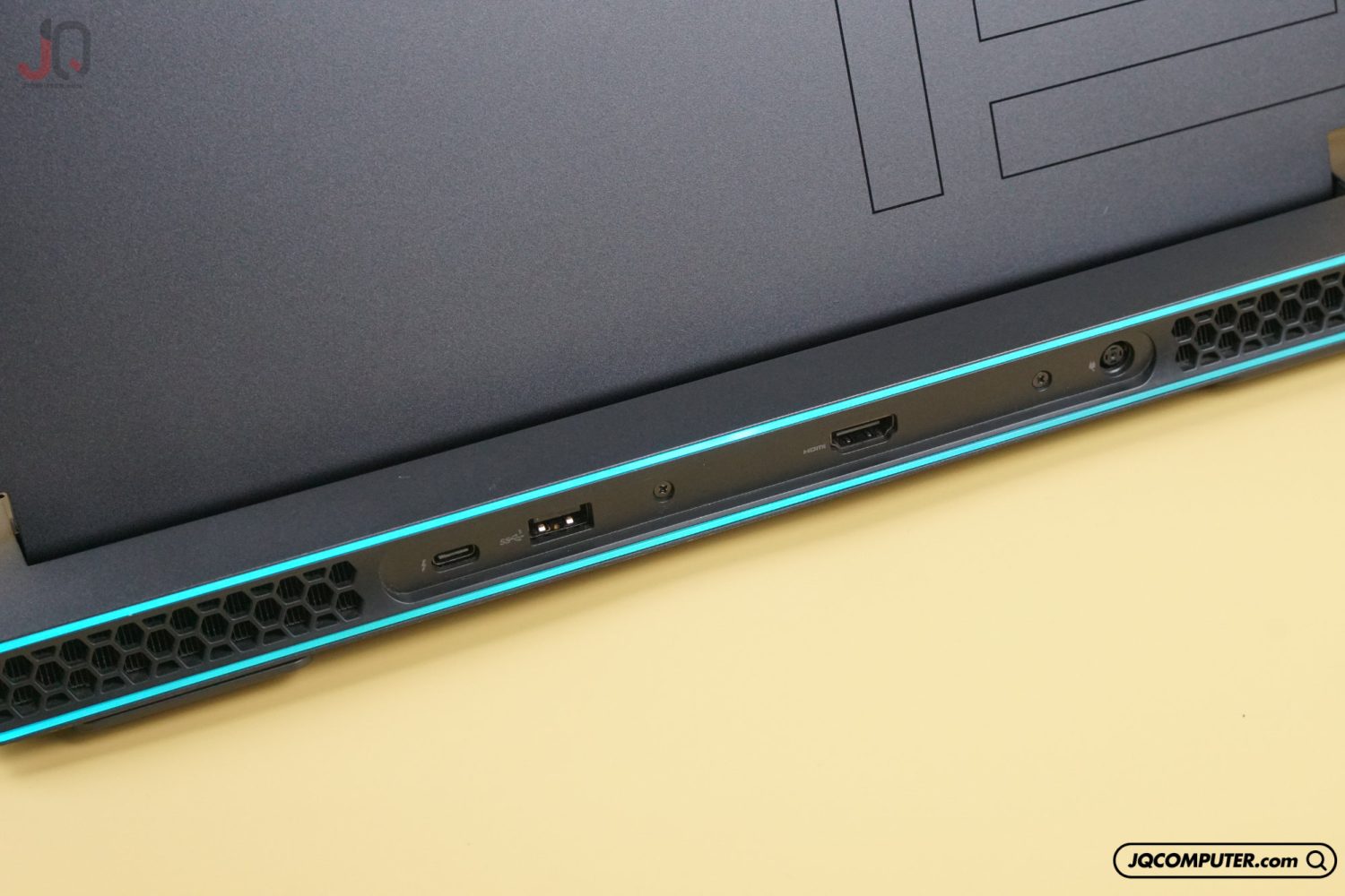 Dell  Alienware M15 R6 - Image 19