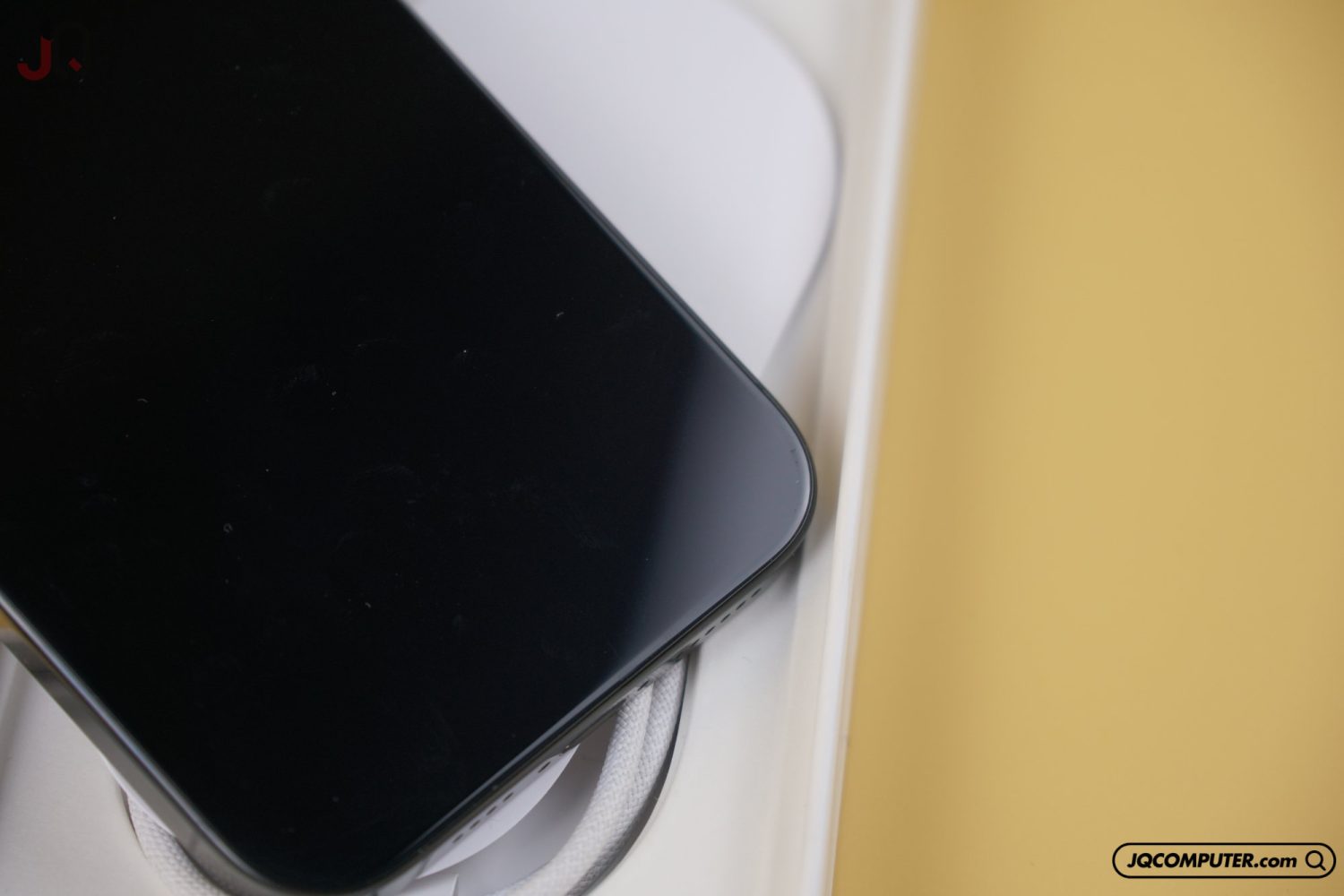 iPhone 16 Pro Max - Image 6
