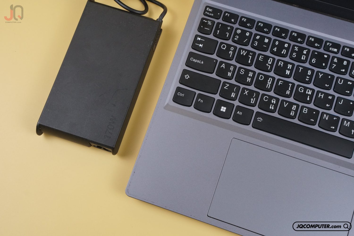 Lenovo LOQ (15IAX9) - Image 3
