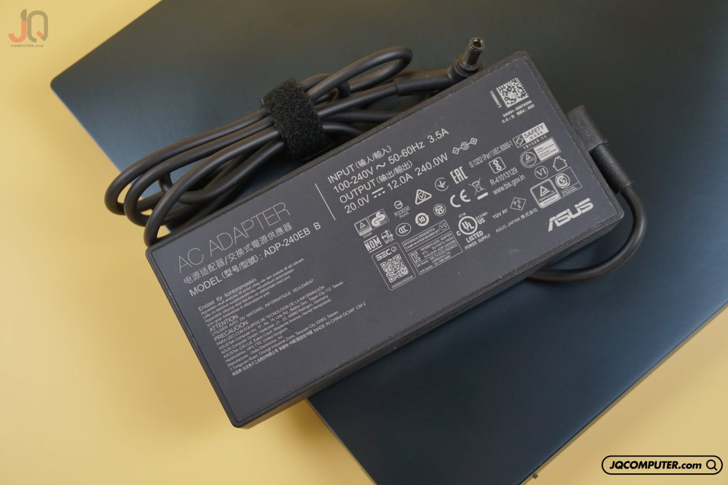 Asus ZenBook Pro Duo 15 - Image 18