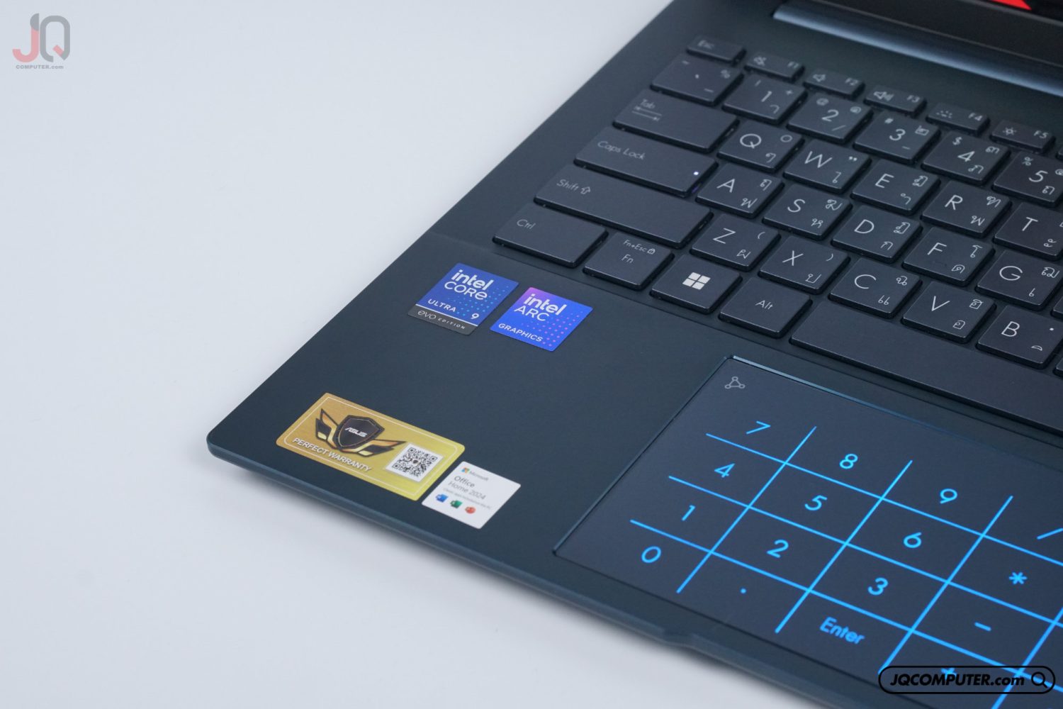 Asus ZenBook 14 OLED - Image 3