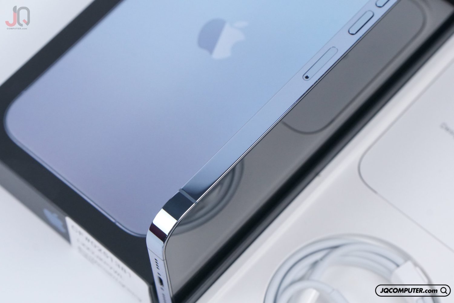 iPhone 13 Pro Max - Image 11