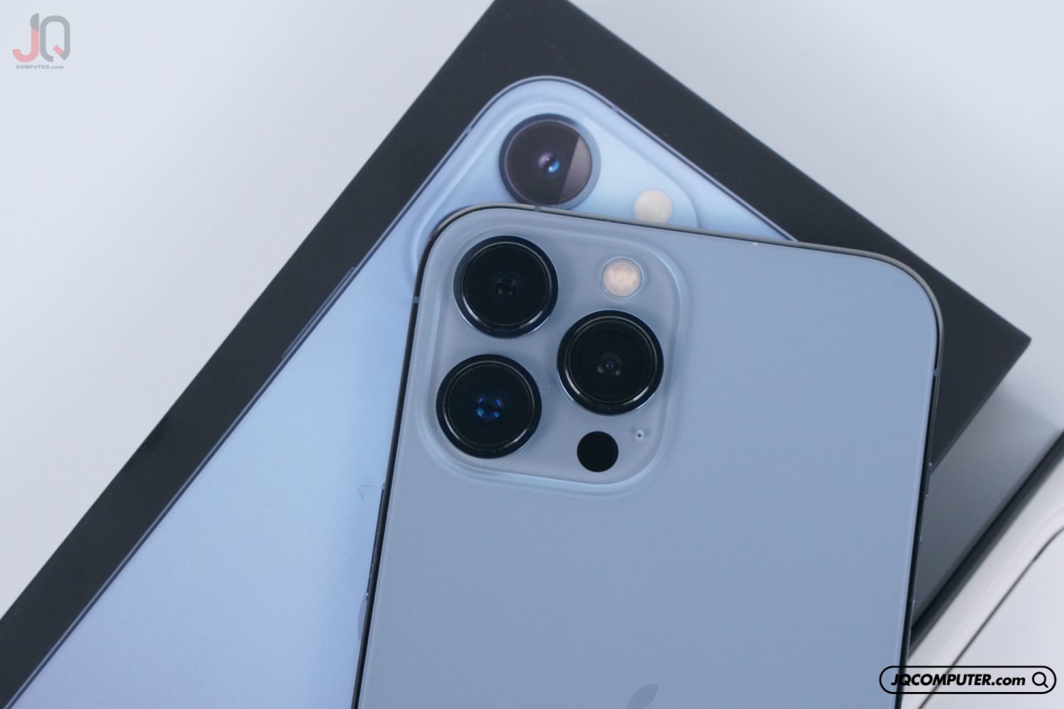 iPhone 13 Pro Max - Image 8