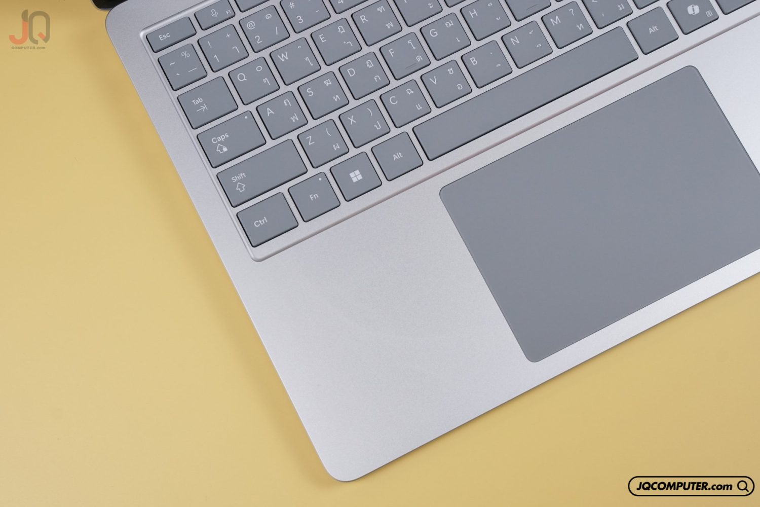 Microsoft Surface Laptop 7 - Image 3