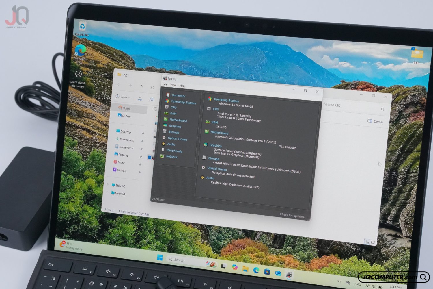 Microsoft Surface Pro 8 - Image 11