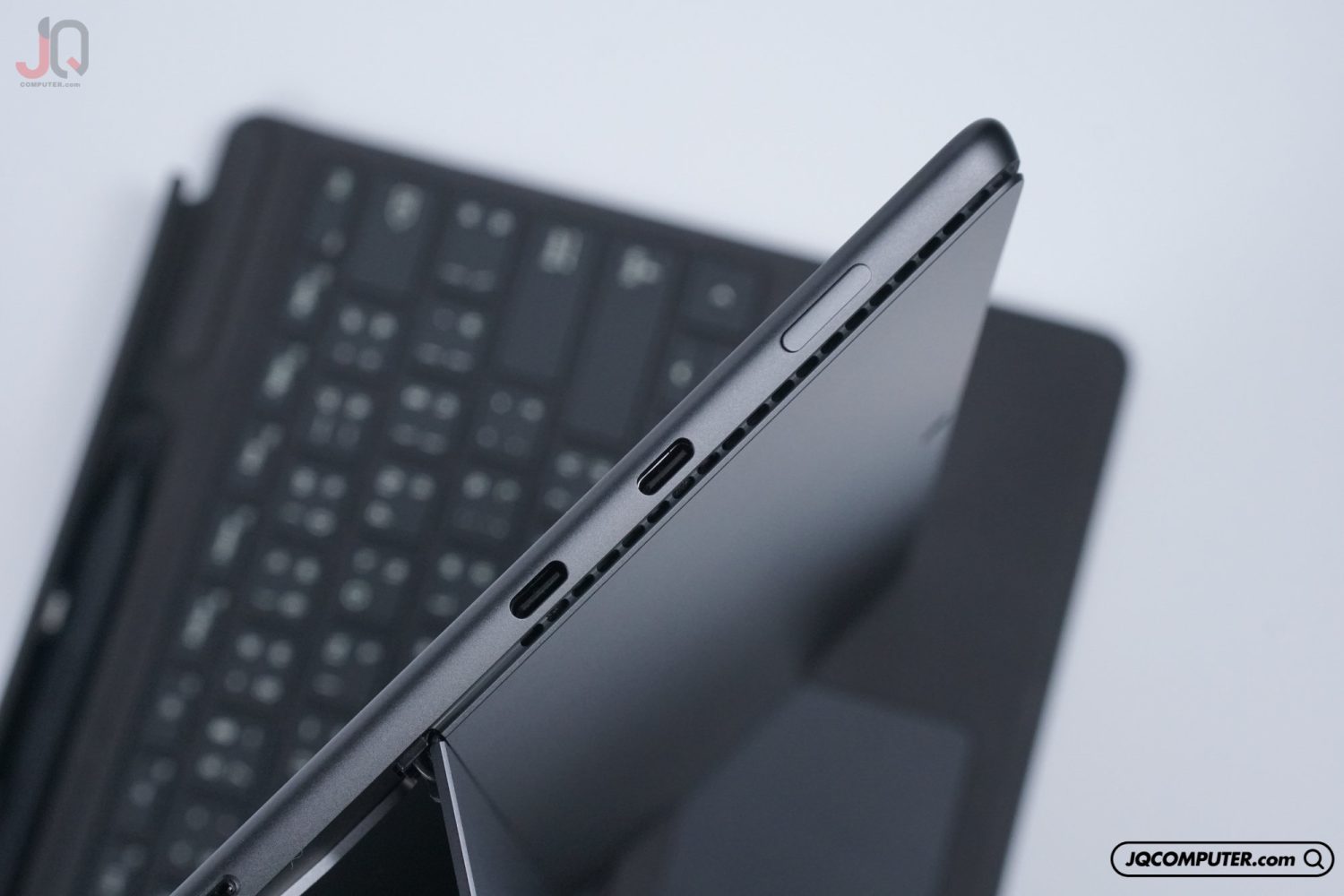 Microsoft Surface Pro 8 - Image 18