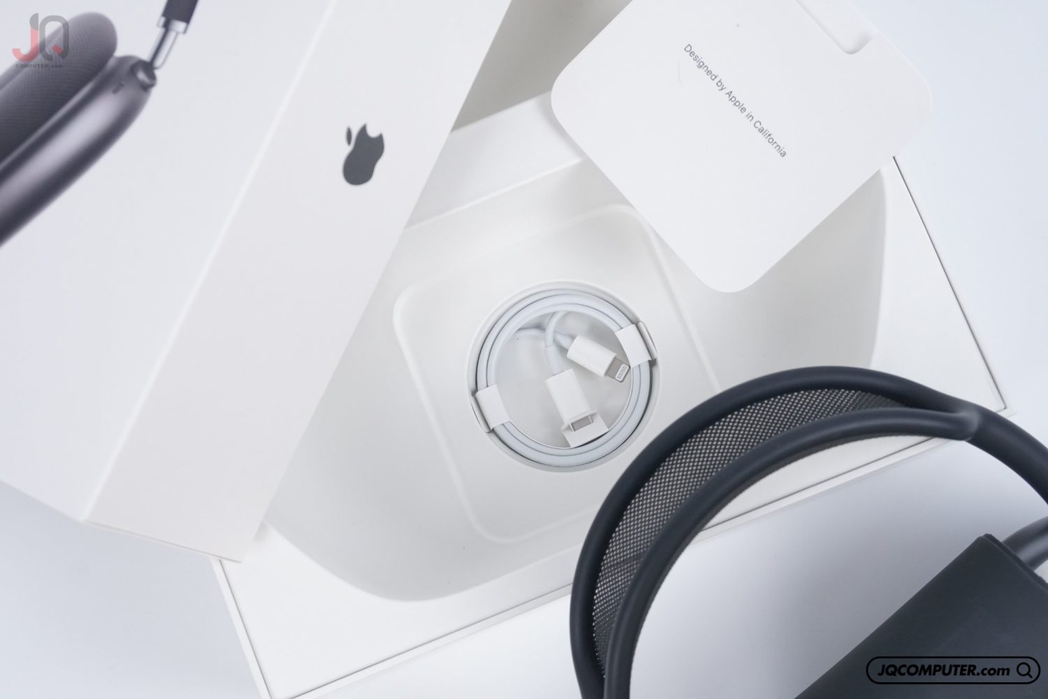 Apple AirPods Max (Lightning) - Image 11