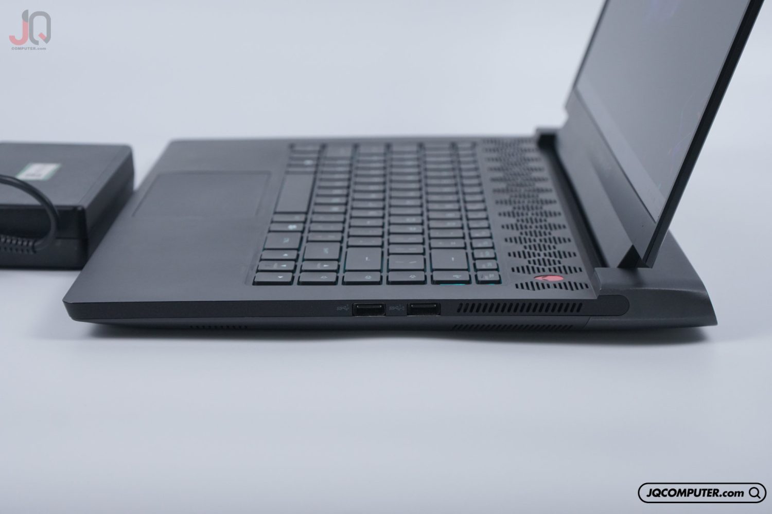 Dell Alienware M15 R6 - Image 13