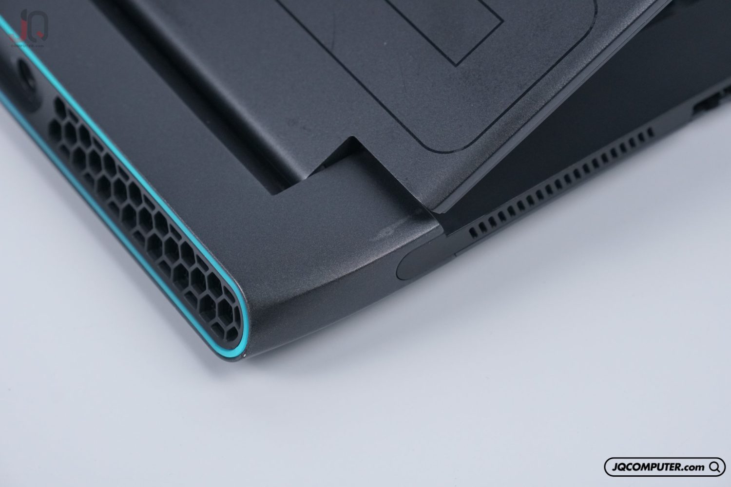 Dell Alienware M15 R6 - Image 19