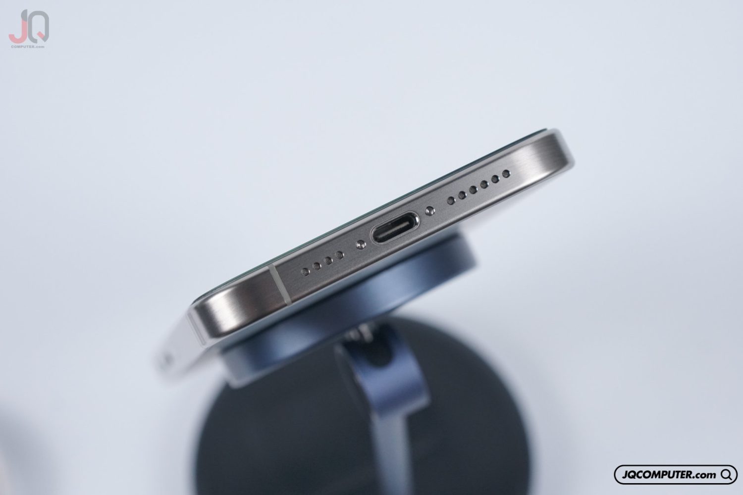 iPhone 15 Pro Max - Image 11