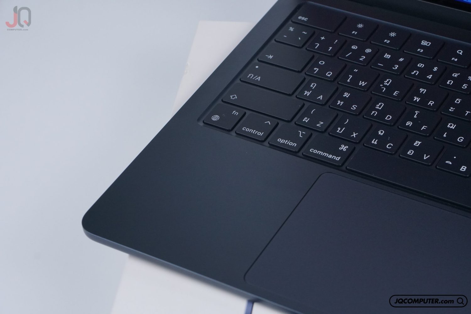MacBook Air 13 Apple M3 - Image 3