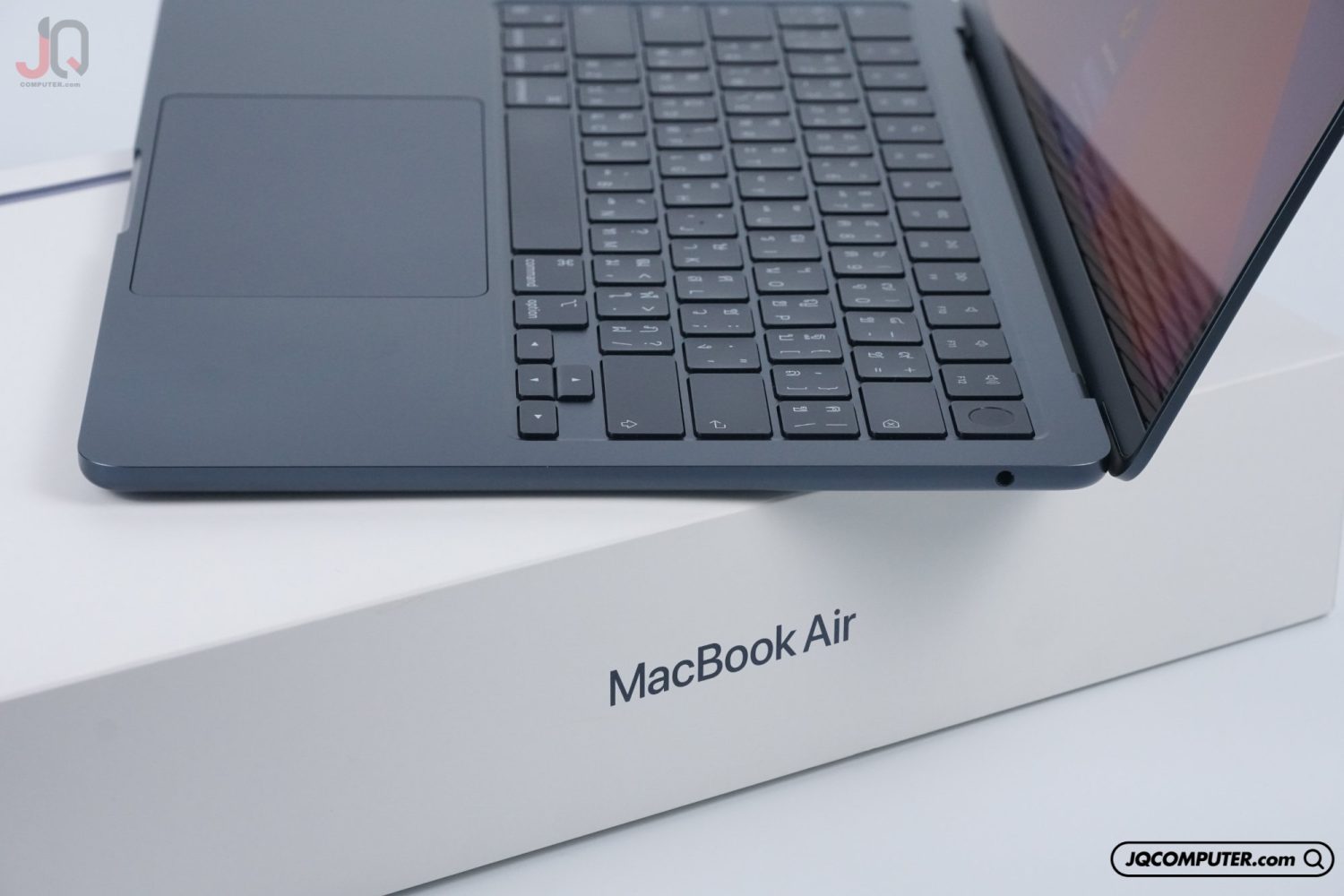 MacBook Air 13 Apple M3 - Image 12