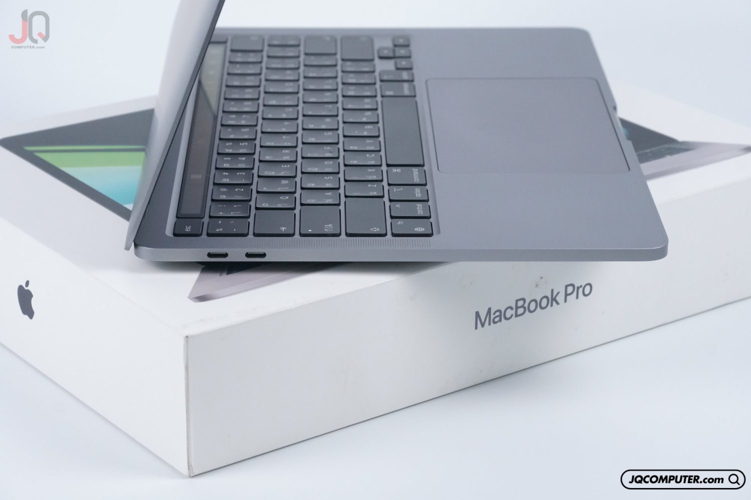 MacBook Pro 13 Apple M1 - Image 11