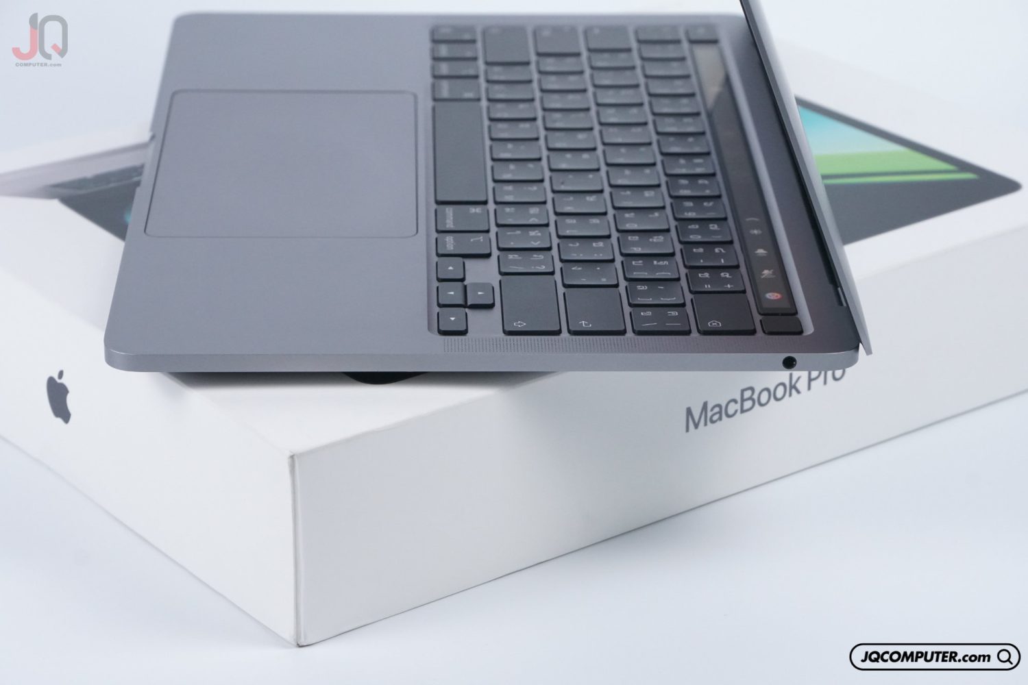 MacBook Pro 13 Apple M1 - Image 12
