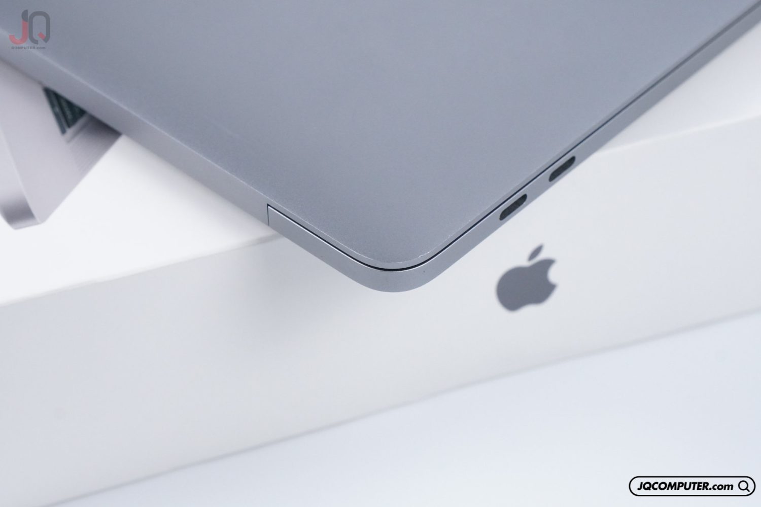 MacBook Pro 13 Apple M1 - Image 15