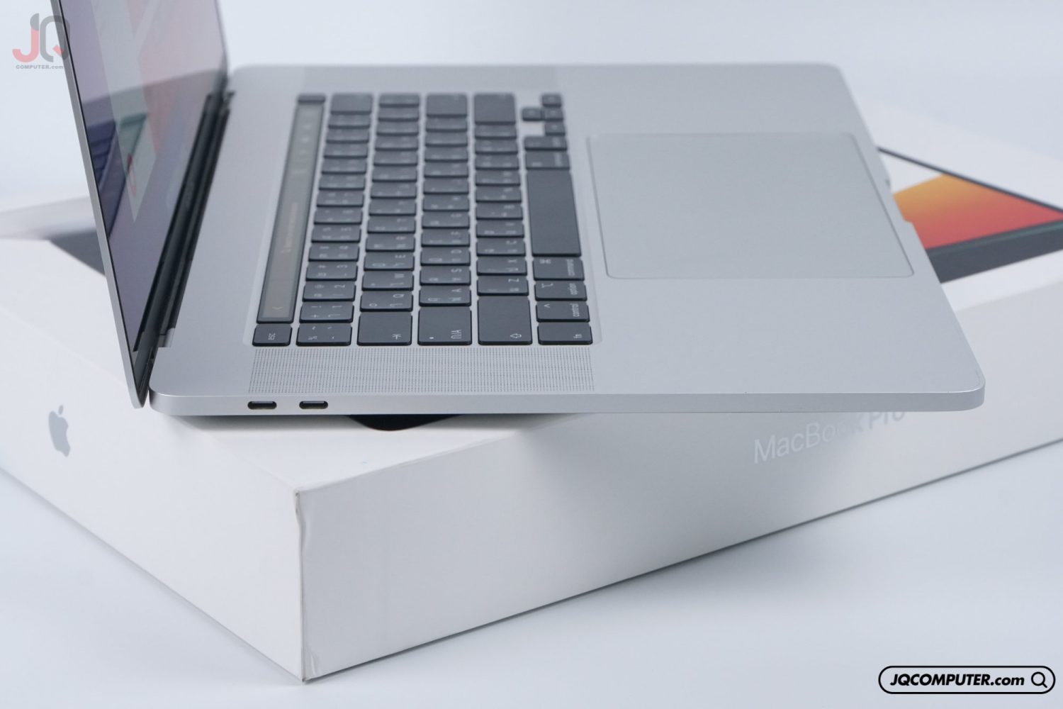 MacBook Pro 16 Intel Core i9 - Image 16