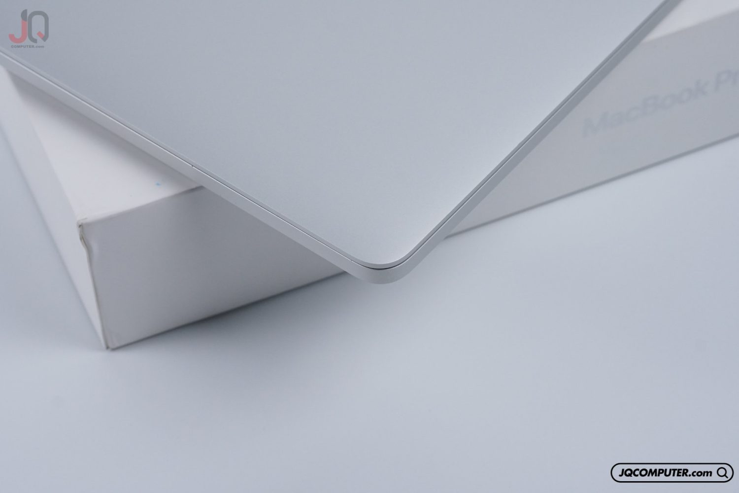 MacBook Pro 16 Intel Core i9 - Image 21