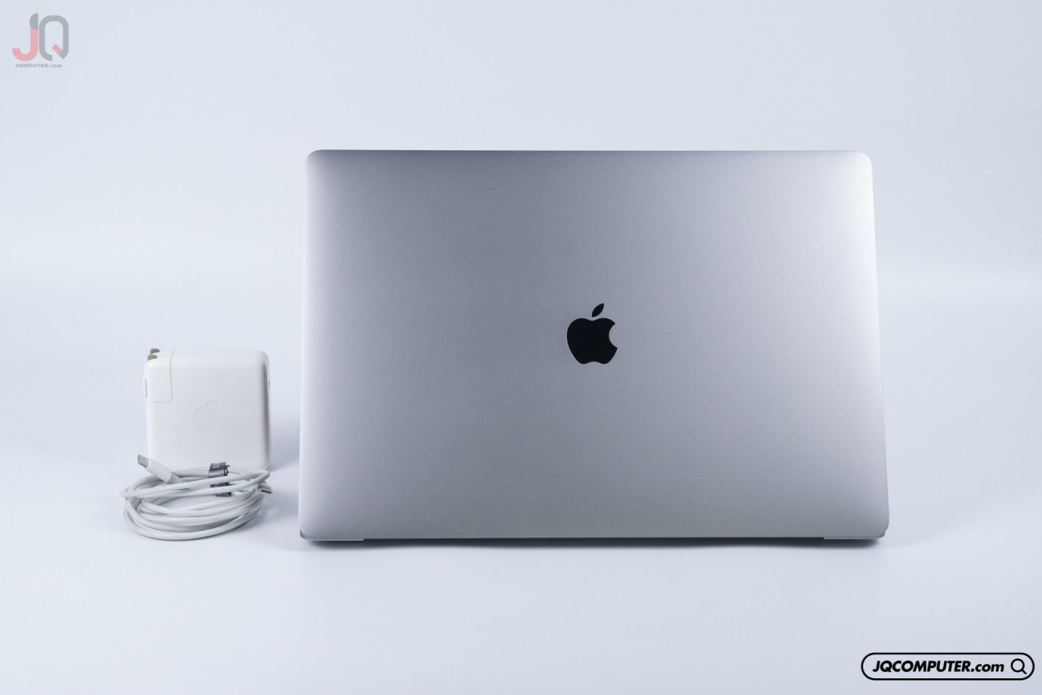 MacBook Pro 16" Intel Core i7 (2019) - Image 2