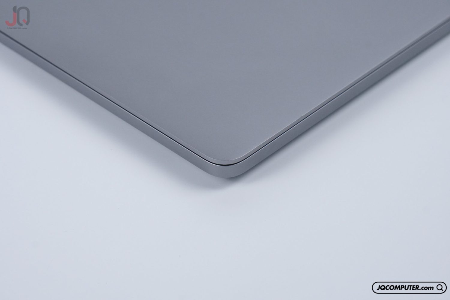 MacBook Pro 16" Intel Core i7 (2019) - Image 16