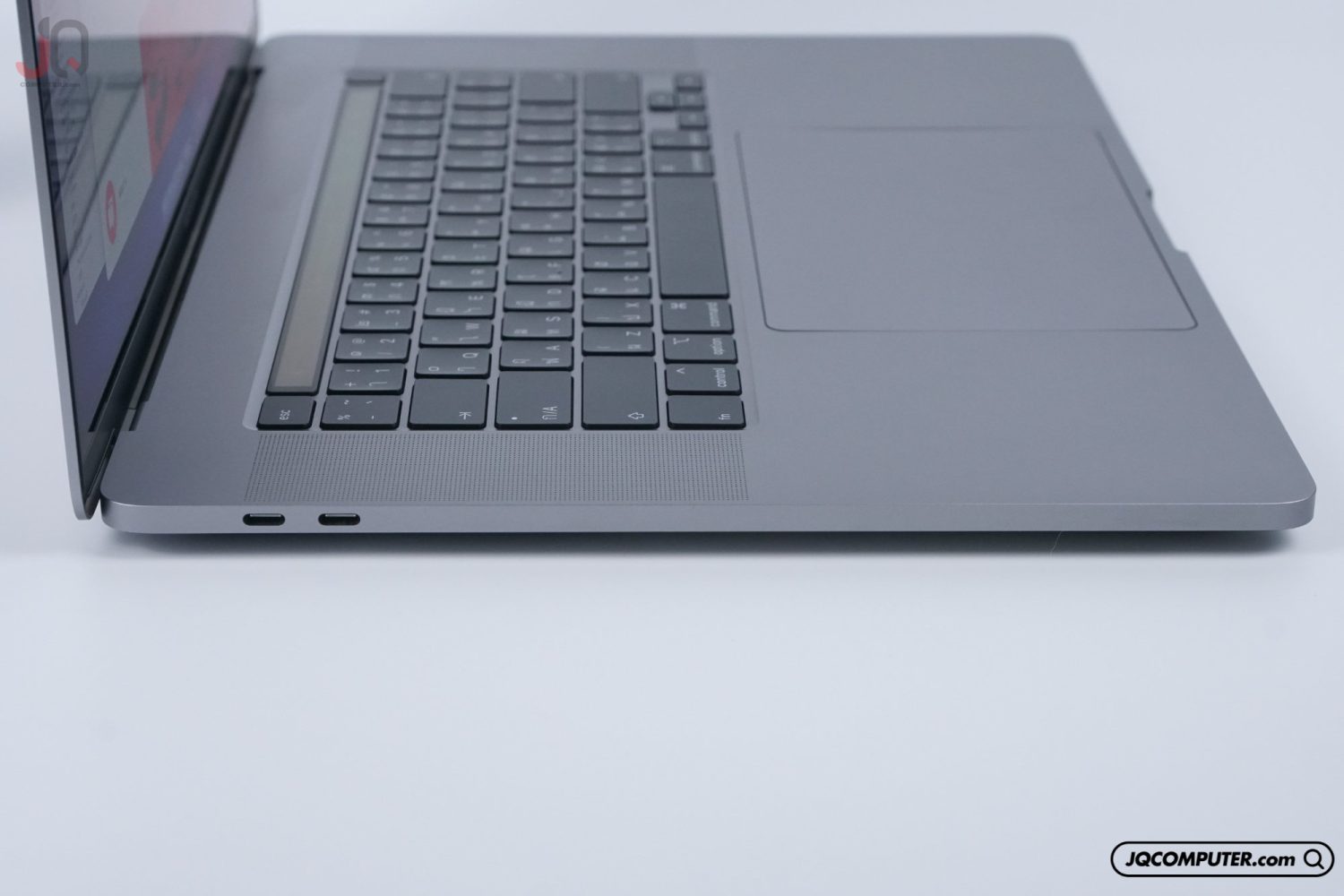 MacBook Pro 16" Intel Core i7 (2019) - Image 10