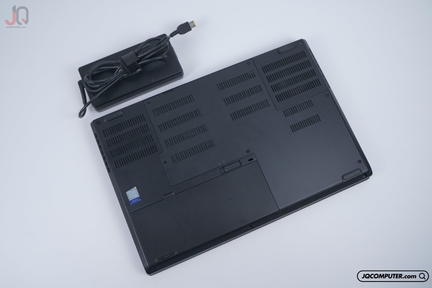 Lenovo ThinkPad P52 (Xeon) - Image 16
