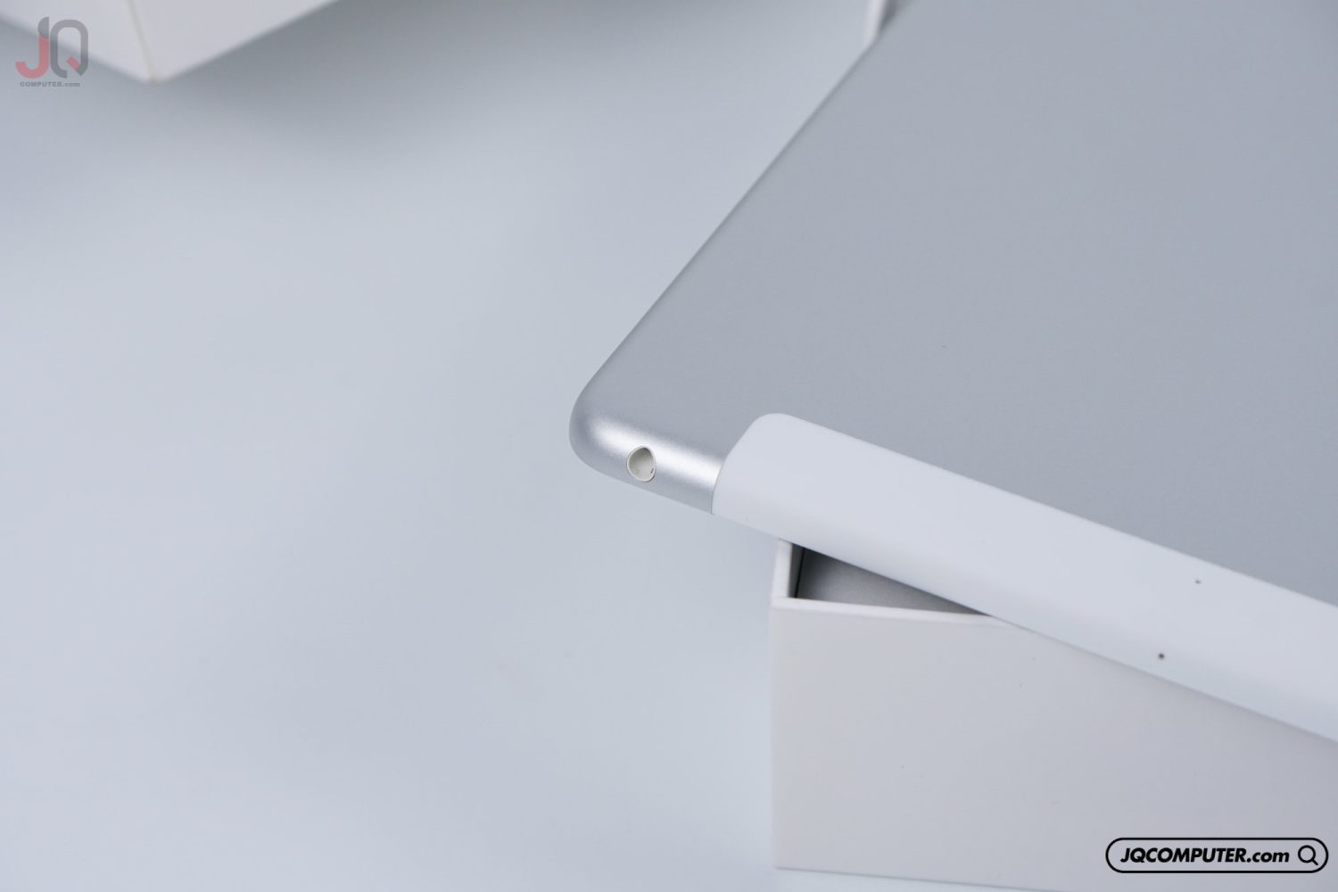 iPad 9 Cellular - Image 13