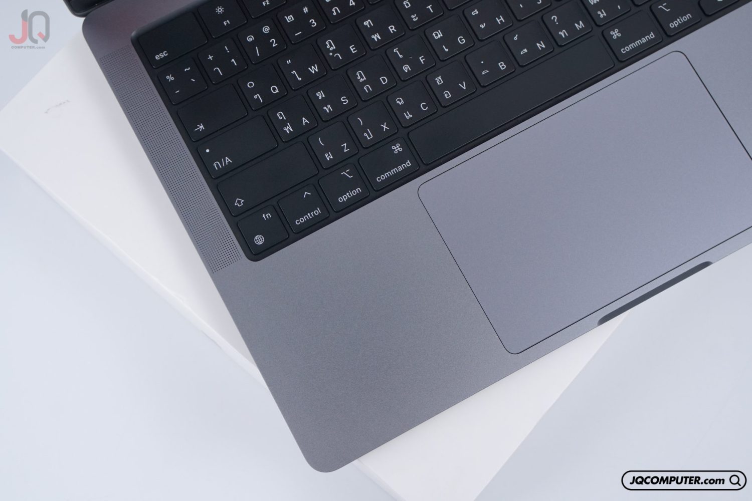MacBook Pro 14" Apple M2 Pro (Apple Care+) - Image 3