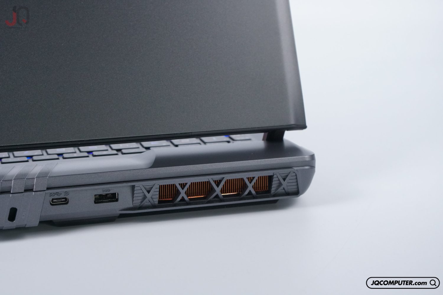MSI Vector 16 HX - Image 17