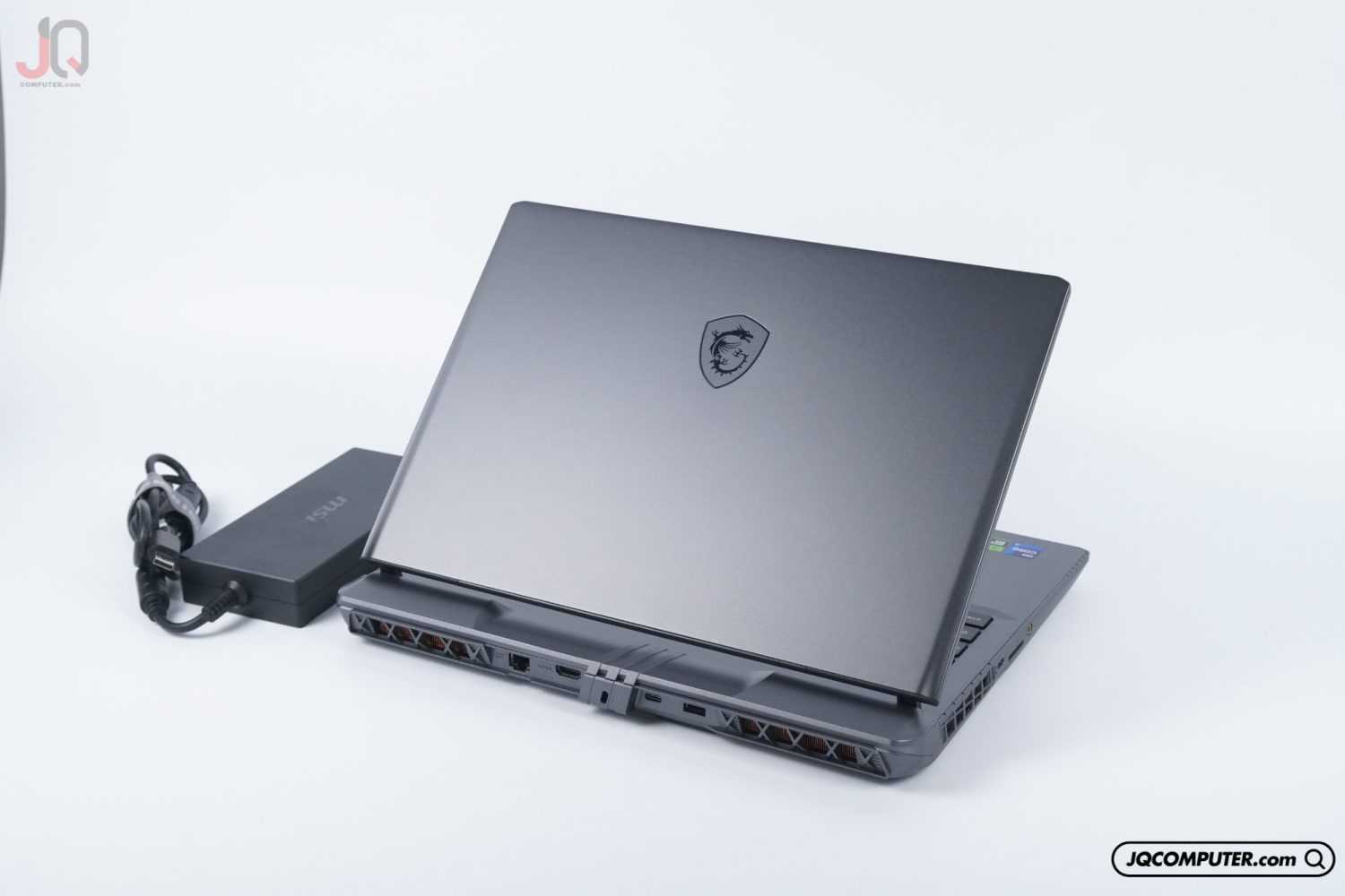 MSI Vector 16 HX - Image 2