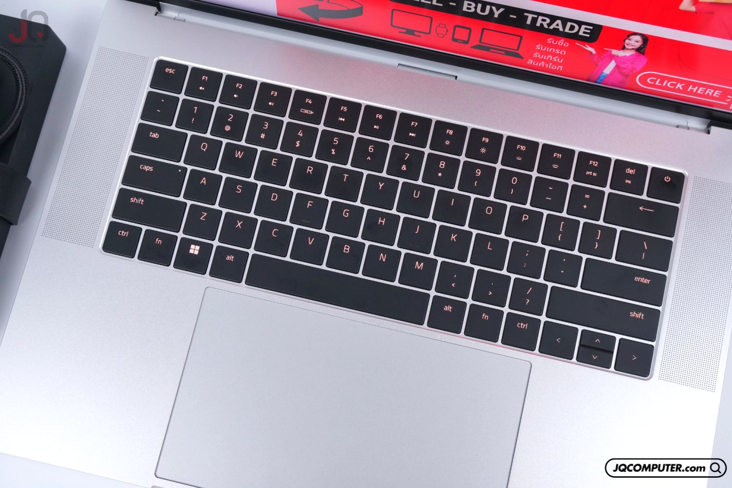 Razer Blade 16 - Image 5
