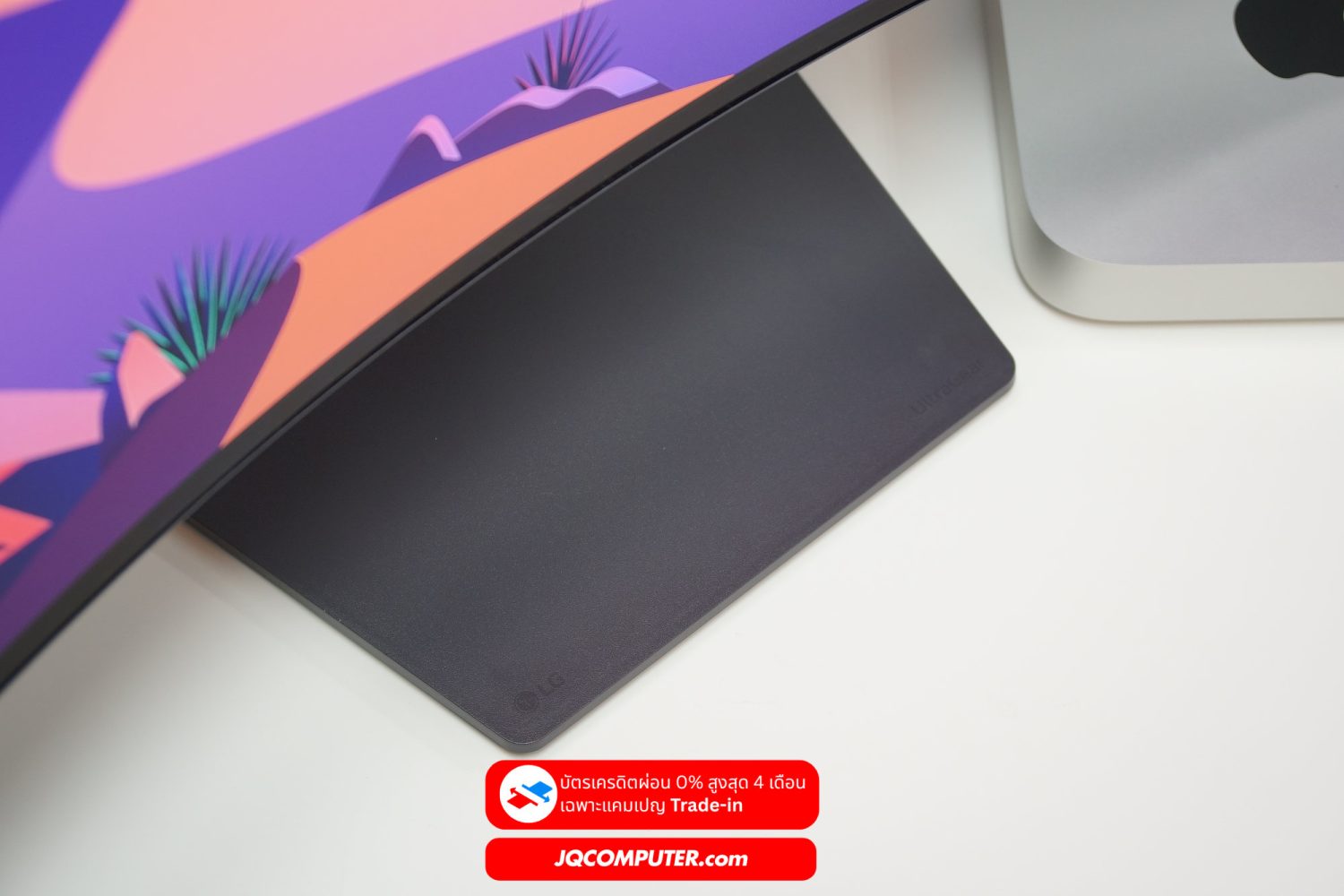 LG UltraGear OLED 39" Curved Gaming - Image 4