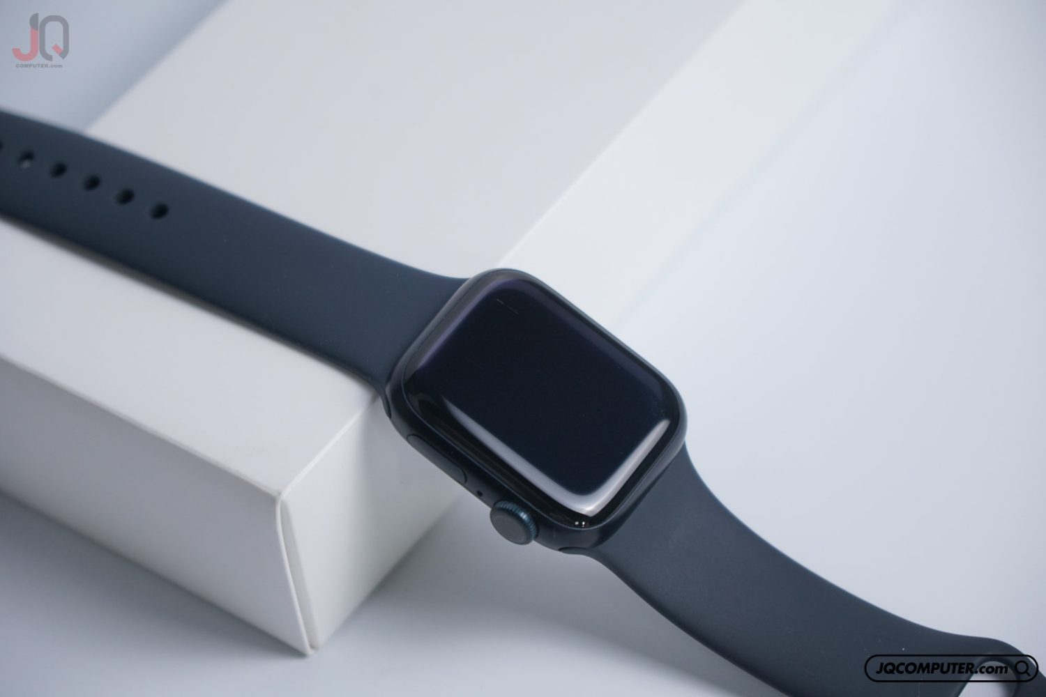 Apple Watch 8 GPS - Image 3