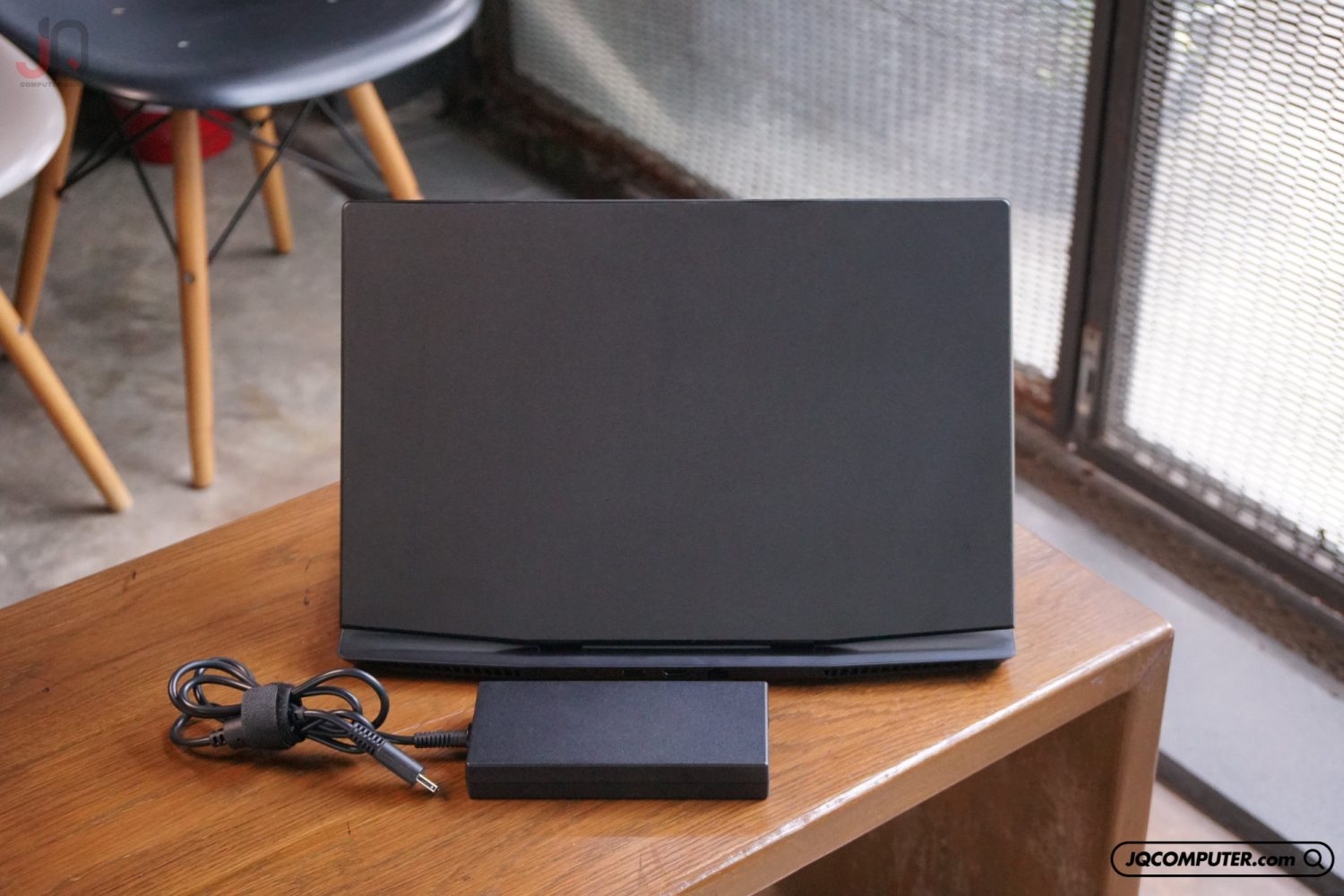 MSI Stealth 17 Studio - Image 2