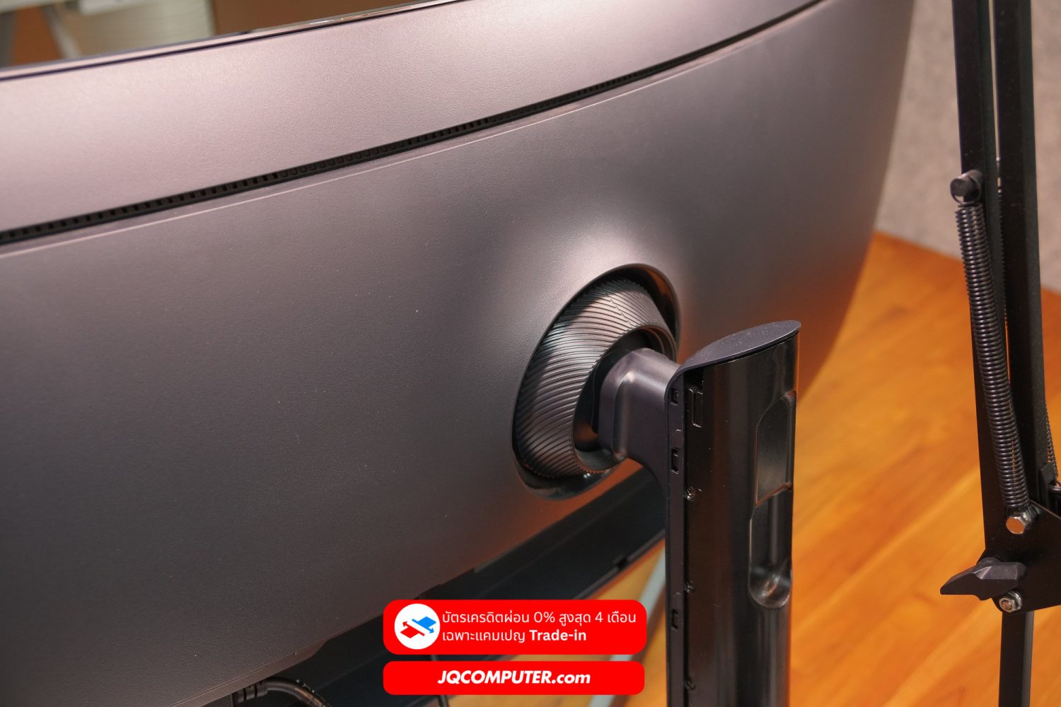 Samsung ViewFinity S9 Curved Display - Image 7