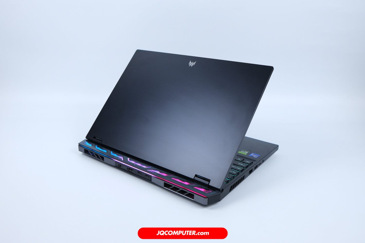 Acer Predator Helios 16 - Image 2